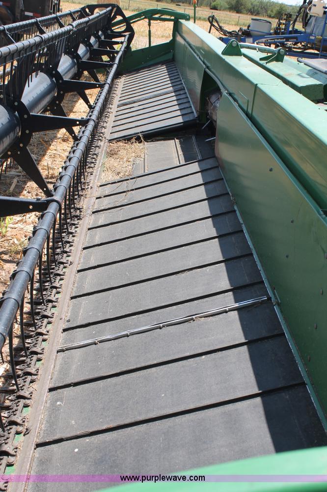 image for item J1453 John Deere 936 draper head