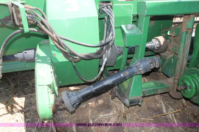 image for item J1453 John Deere 936 draper head