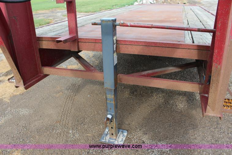 image for item J3620 1992 Titan equipment trailer