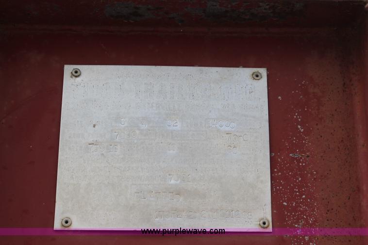 image for item J3620 1992 Titan equipment trailer