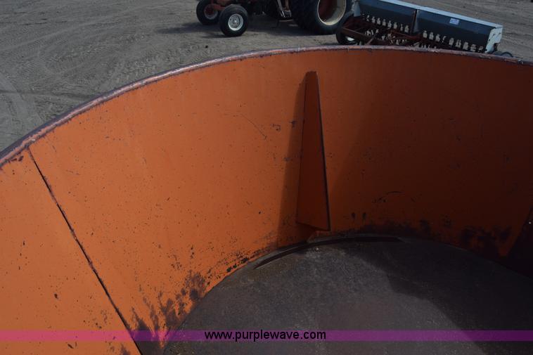 image for item J7797 Burrow Roto-Grind tub grinder