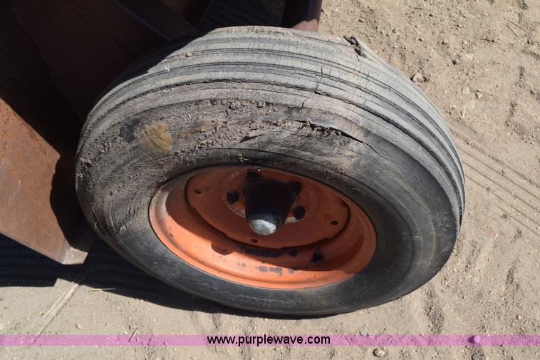 image for item J7797 Burrow Roto-Grind tub grinder