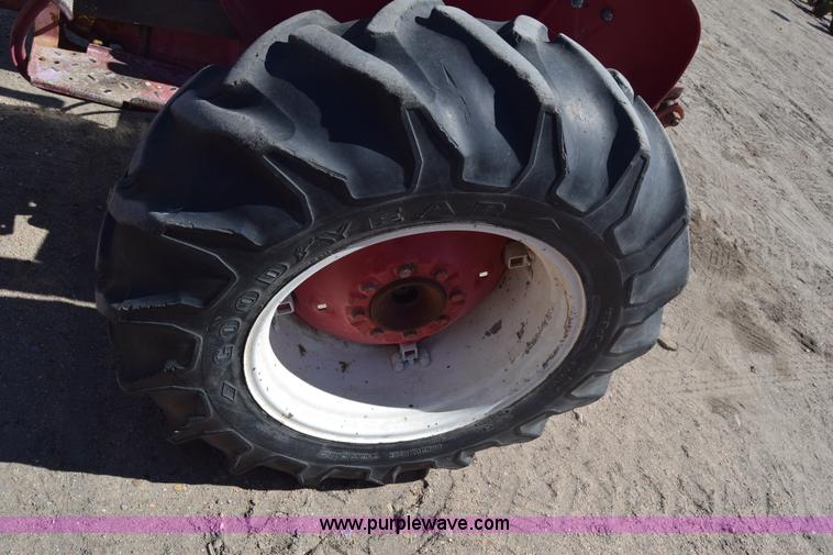 image for item J7806 International 240 tractor