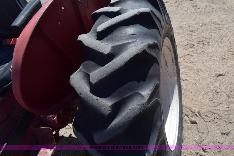 image for item J7806 International 240 tractor