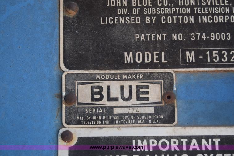 image for item J7818 John Blue M-1532 cotton module builder