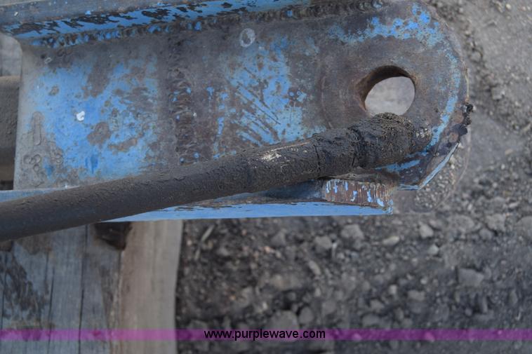 image for item J7818 John Blue M-1532 cotton module builder