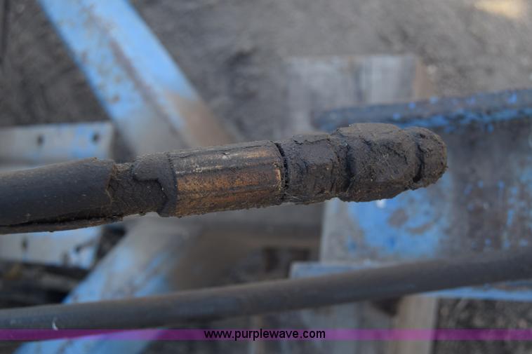 image for item J7818 John Blue M-1532 cotton module builder