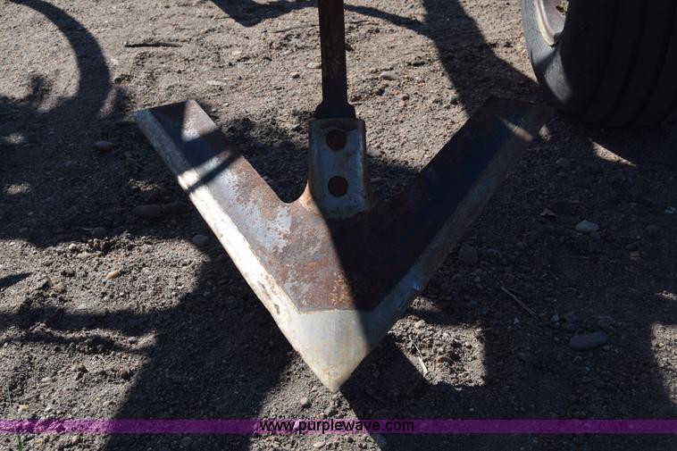 image for item J7819 QuinStar Fallow Master sweep plow