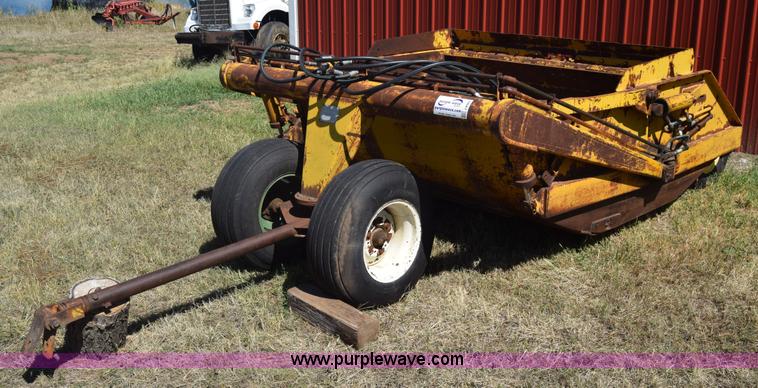 image for item J8062 Soilmover 425 pull scraper