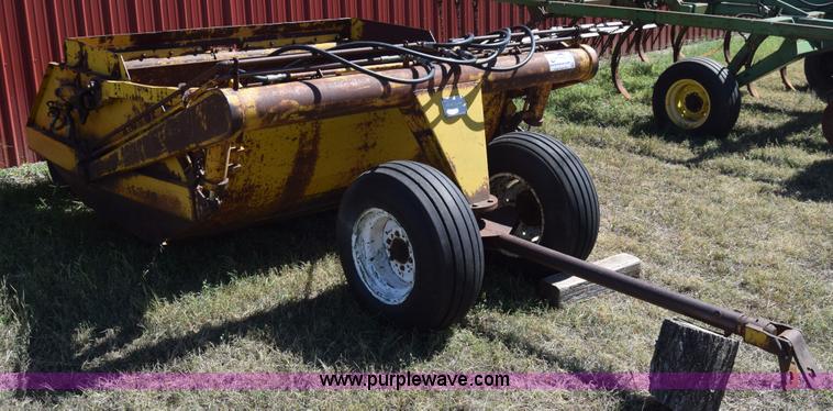 image for item J8062 Soilmover 425 pull scraper