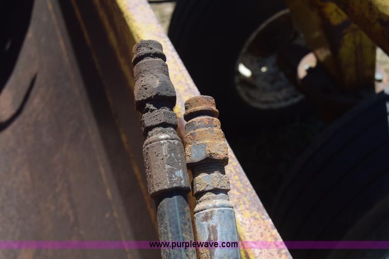 image for item J8062 Soilmover 425 pull scraper