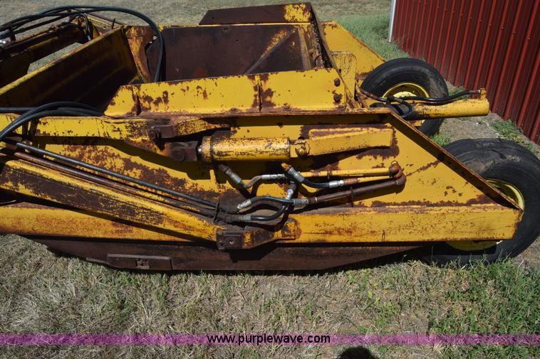 image for item J8062 Soilmover 425 pull scraper