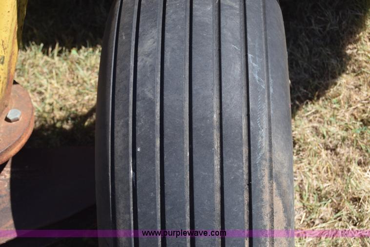 image for item J8062 Soilmover 425 pull scraper