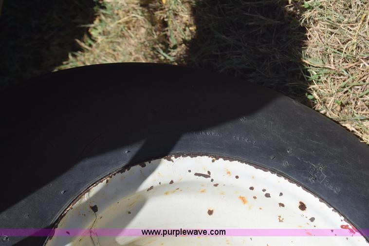 image for item J8062 Soilmover 425 pull scraper