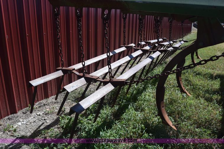 image for item J8063 John Deere 712 chisel plow