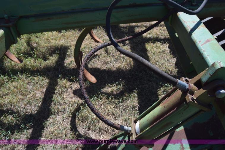 image for item J8063 John Deere 712 chisel plow