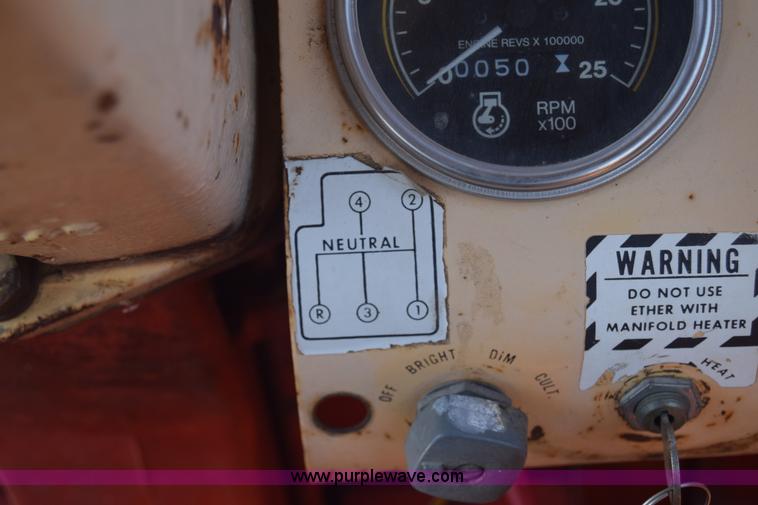 image for item J8069 Case 1030 tractor