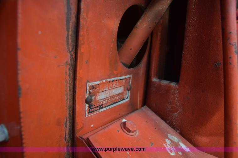 image for item J8069 Case 1030 tractor