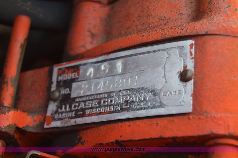 image for item J8069 Case 1030 tractor