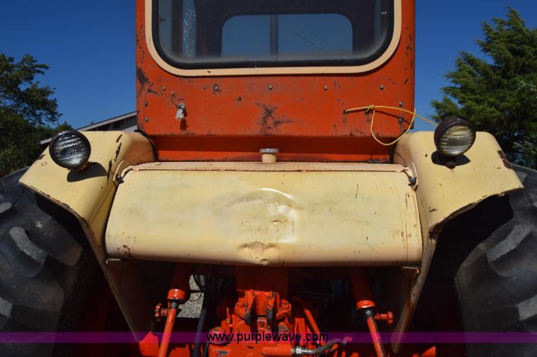 image for item J8069 Case 1030 tractor