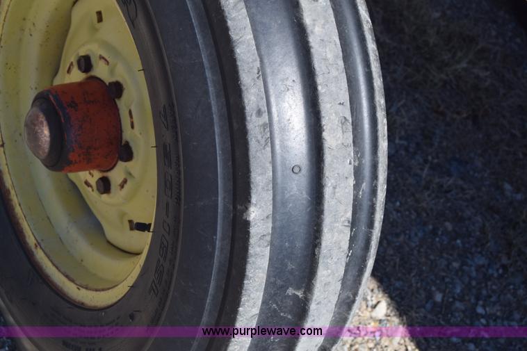 image for item J8069 Case 1030 tractor