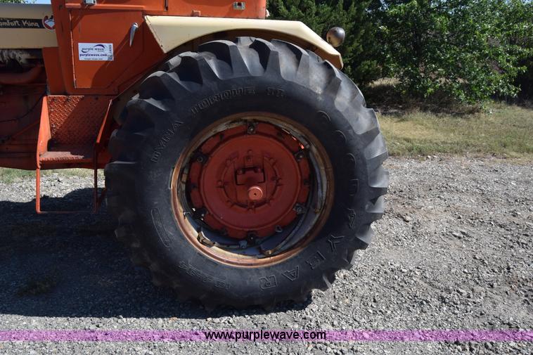 image for item J8069 Case 1030 tractor