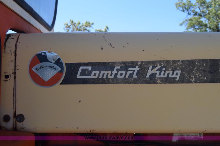 image for item J8069 Case 1030 tractor