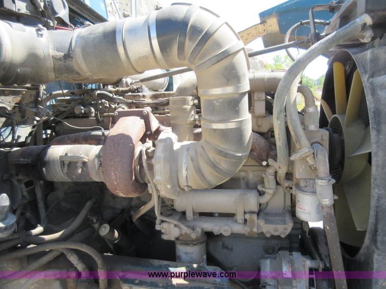 image for item J8647 1989 Kenworth W900 applicator truck