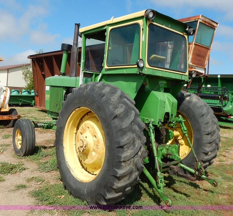 image for item K1643 John Deere 4520 tractor