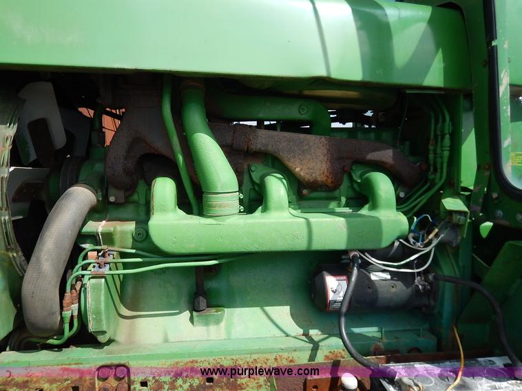 image for item K1643 John Deere 4520 tractor