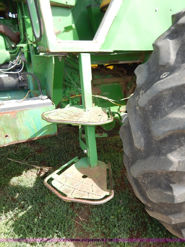 image for item K1643 John Deere 4520 tractor