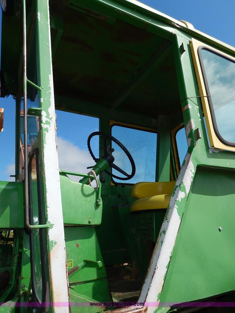 image for item K1643 John Deere 4520 tractor