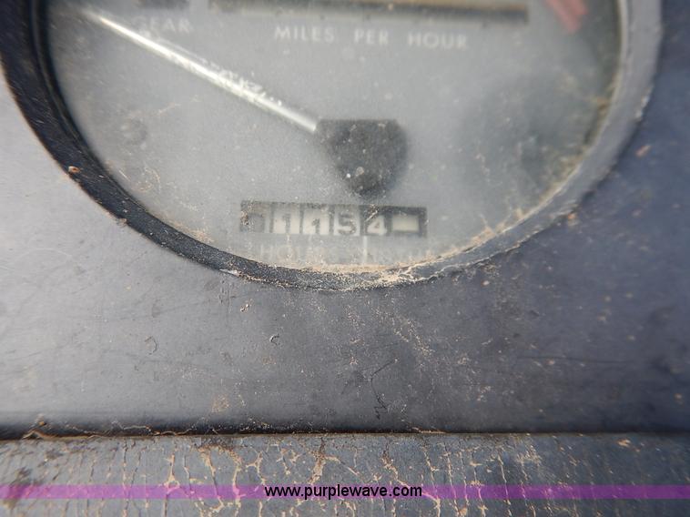 image for item K1643 John Deere 4520 tractor