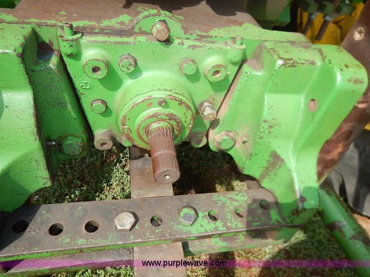 image for item K1643 John Deere 4520 tractor