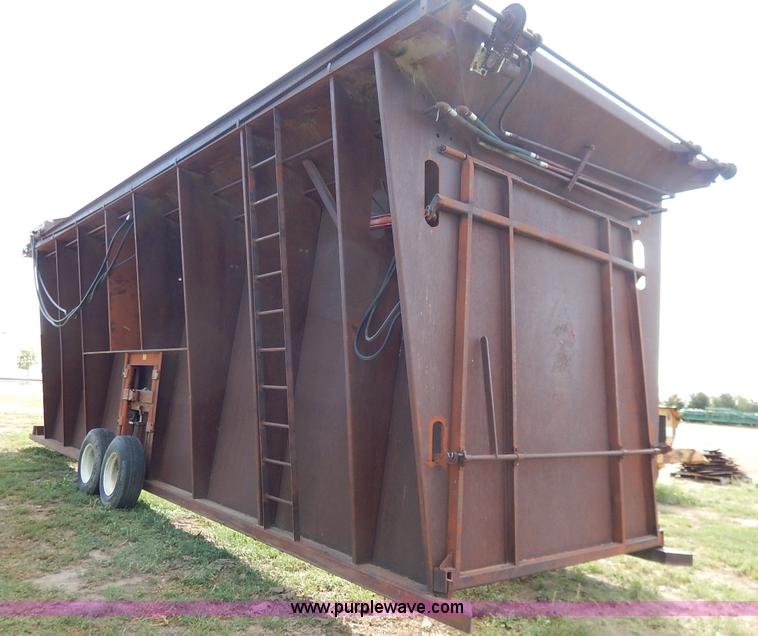 image for item K1645 Cotton module builder