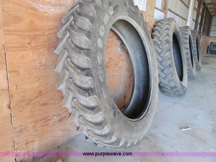 image for item K6342 (4) Firestone Radial 9100 IF380/105R50 tires