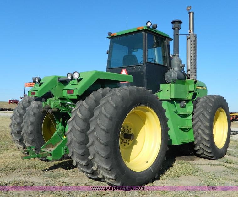 image for item K8188 1991 John Deere 8760 4WD tractor