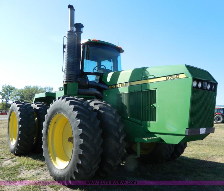 image for item K8188 1991 John Deere 8760 4WD tractor