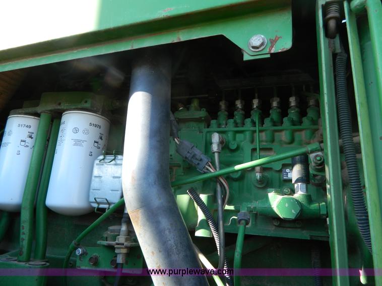 image for item K8188 1991 John Deere 8760 4WD tractor