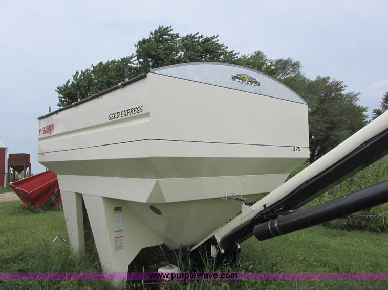 image for item L4068 Friesen 375 seed tender