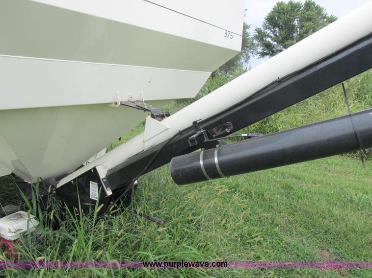 image for item L4068 Friesen 375 seed tender