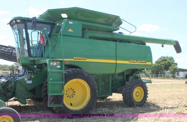 image for item L4410 2000 John Deere 9650 STS RWA combine