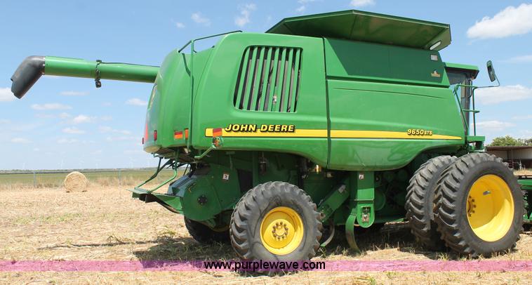 image for item L4410 2000 John Deere 9650 STS RWA combine