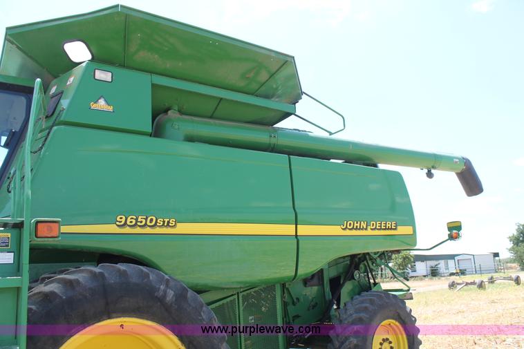 image for item L4410 2000 John Deere 9650 STS RWA combine