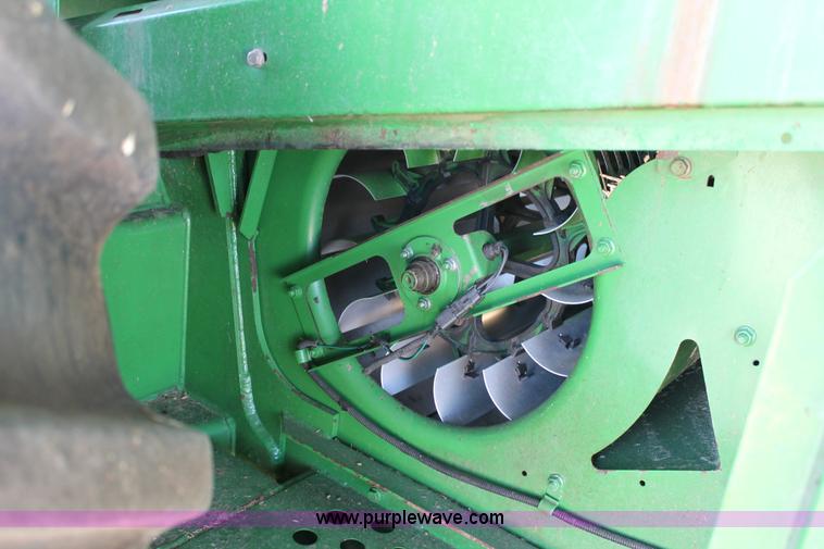 image for item L4410 2000 John Deere 9650 STS RWA combine