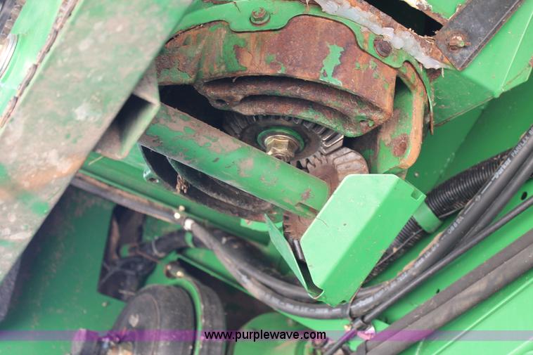 image for item L4410 2000 John Deere 9650 STS RWA combine