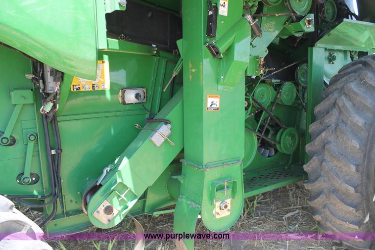 image for item L4410 2000 John Deere 9650 STS RWA combine