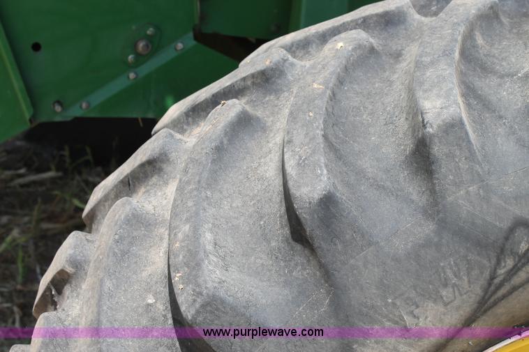 image for item L4410 2000 John Deere 9650 STS RWA combine