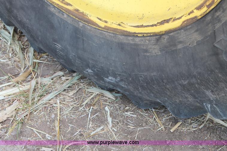 image for item L4410 2000 John Deere 9650 STS RWA combine