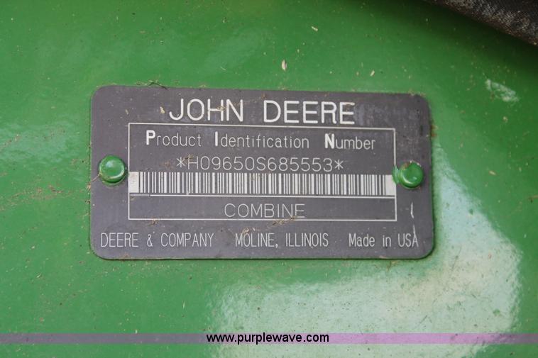image for item L4410 2000 John Deere 9650 STS RWA combine